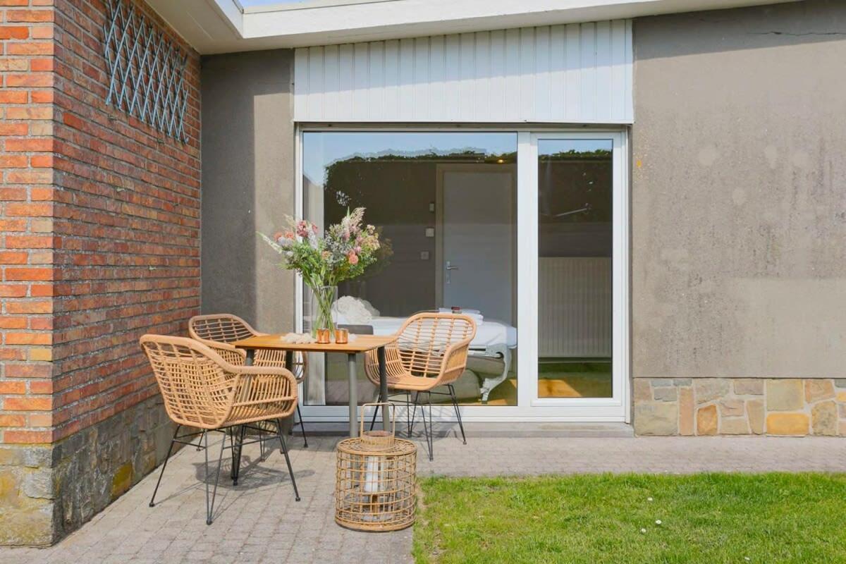 Huswell - Bungalow With Garden At 5 Minutes From The Beach Βίλα De Haan Εξωτερικό φωτογραφία