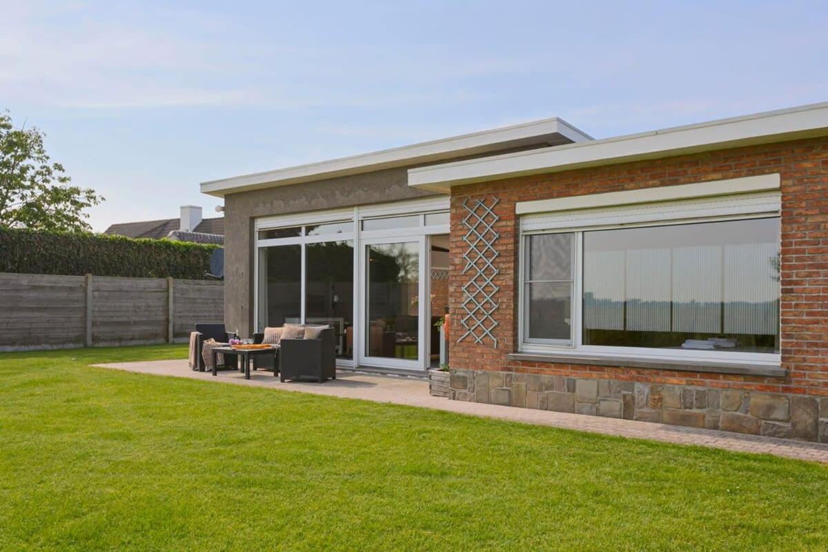 Huswell - Bungalow With Garden At 5 Minutes From The Beach Βίλα De Haan Εξωτερικό φωτογραφία